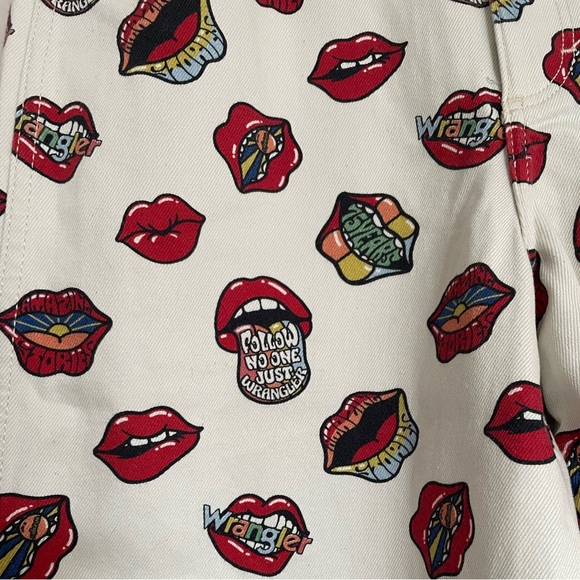 WRANGLER READ MY LIPS Novelty Jeans BARREL 652 Ultra High Rise NWT - Picture 12 of 16